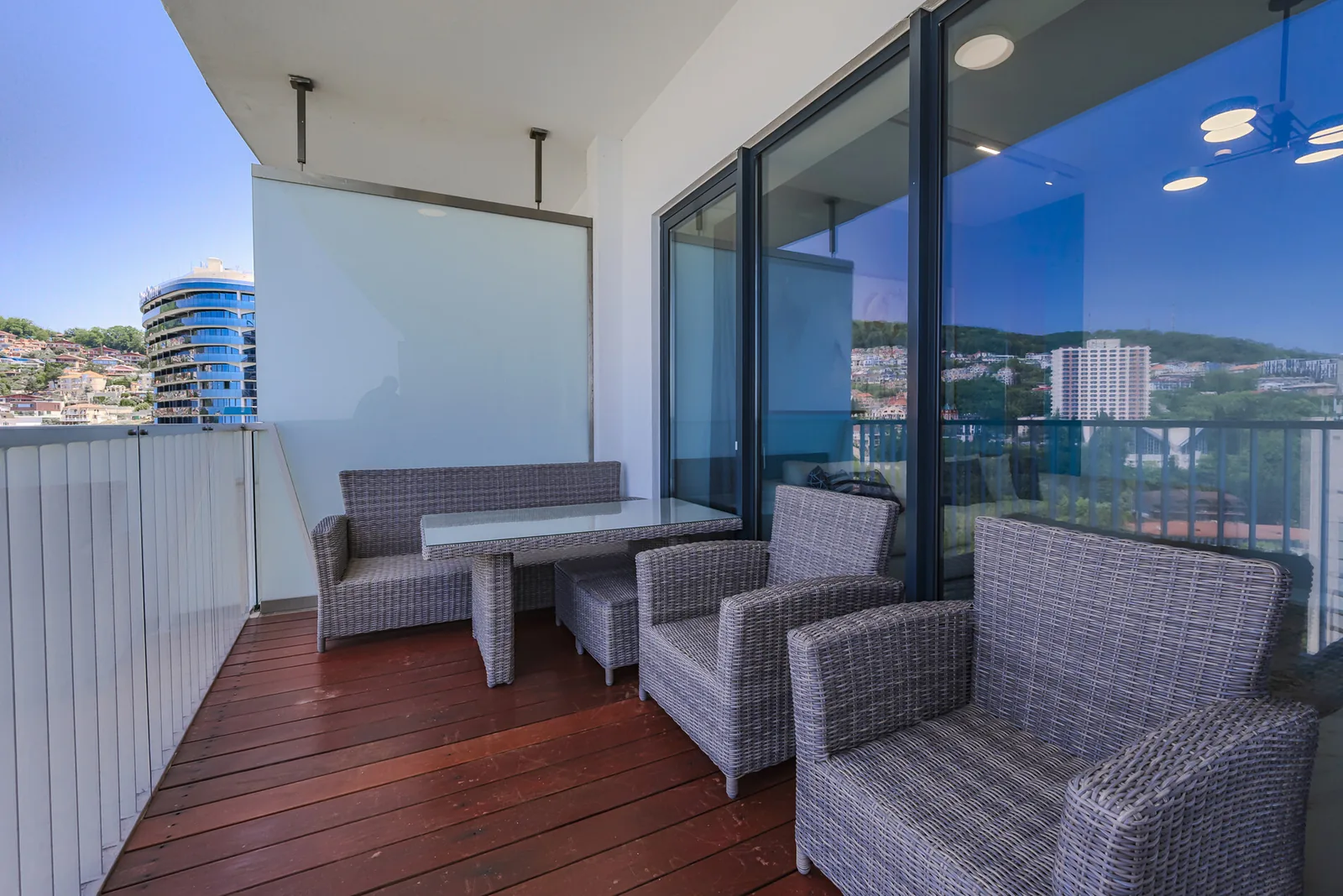 Апартаменты 113 м², 3-комн., Актер Гэлакси, Сочи – фото 17