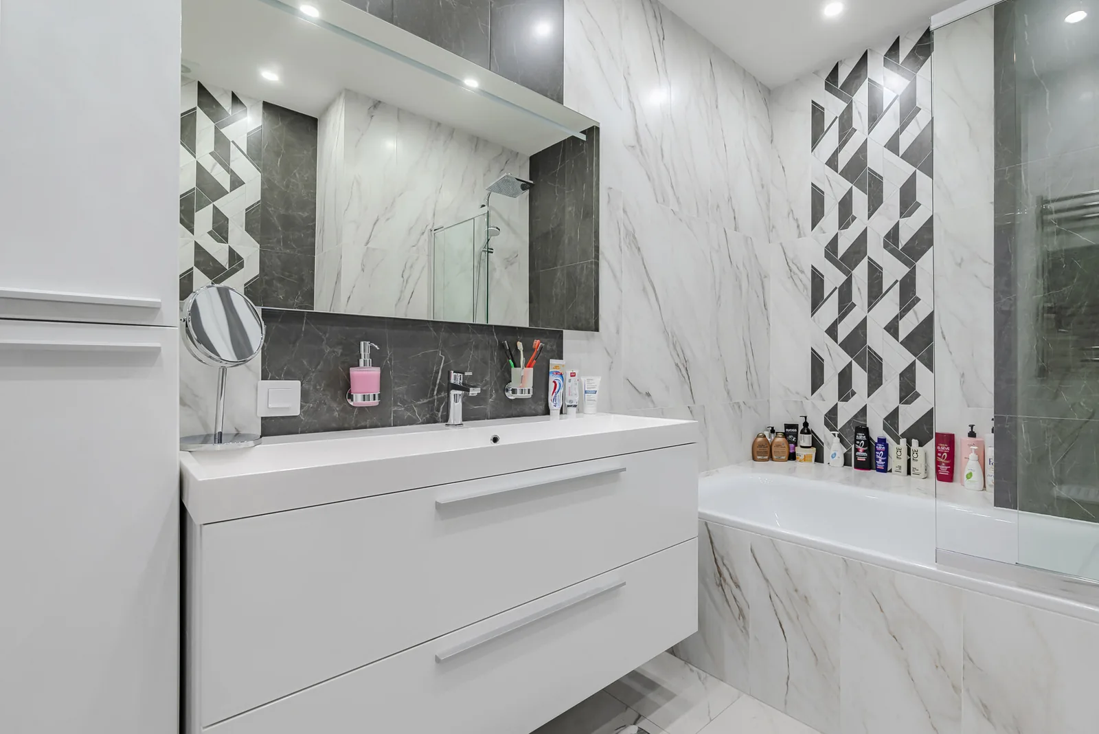 Апартаменты 113 м², 3-комн., Актер Гэлакси, Сочи – фото 22