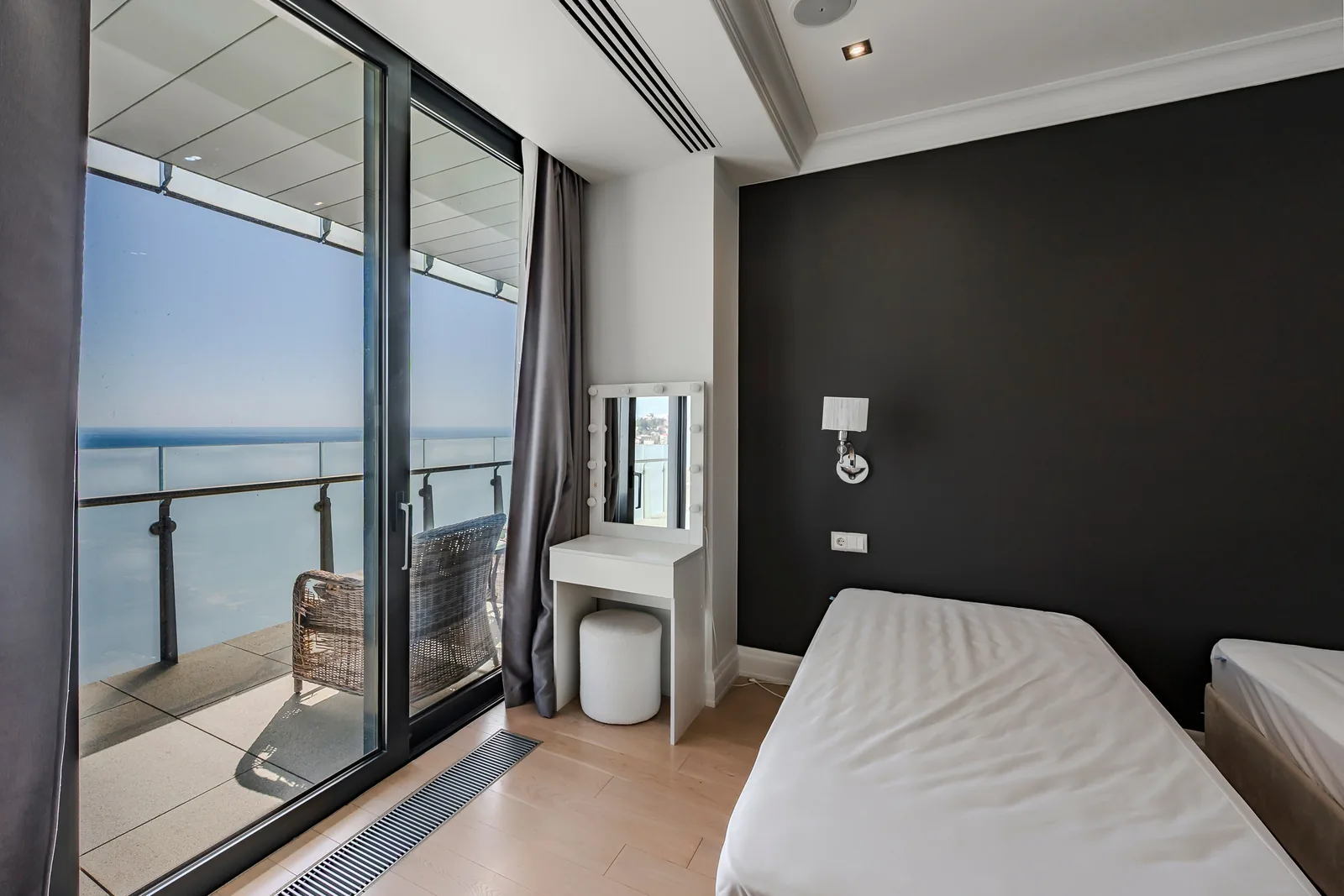 Квартира 130 м², 2-комн., Гранд Карат Хаят, Сочи – фото 10