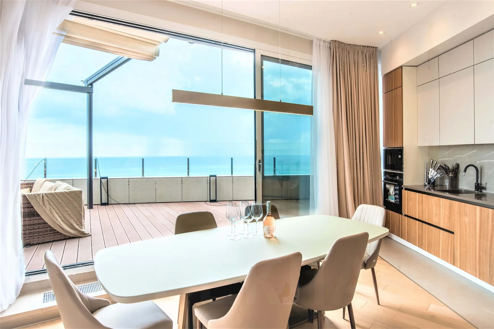 Квартира 380 м², 4+ комн., Барселона Парк, Сочи
