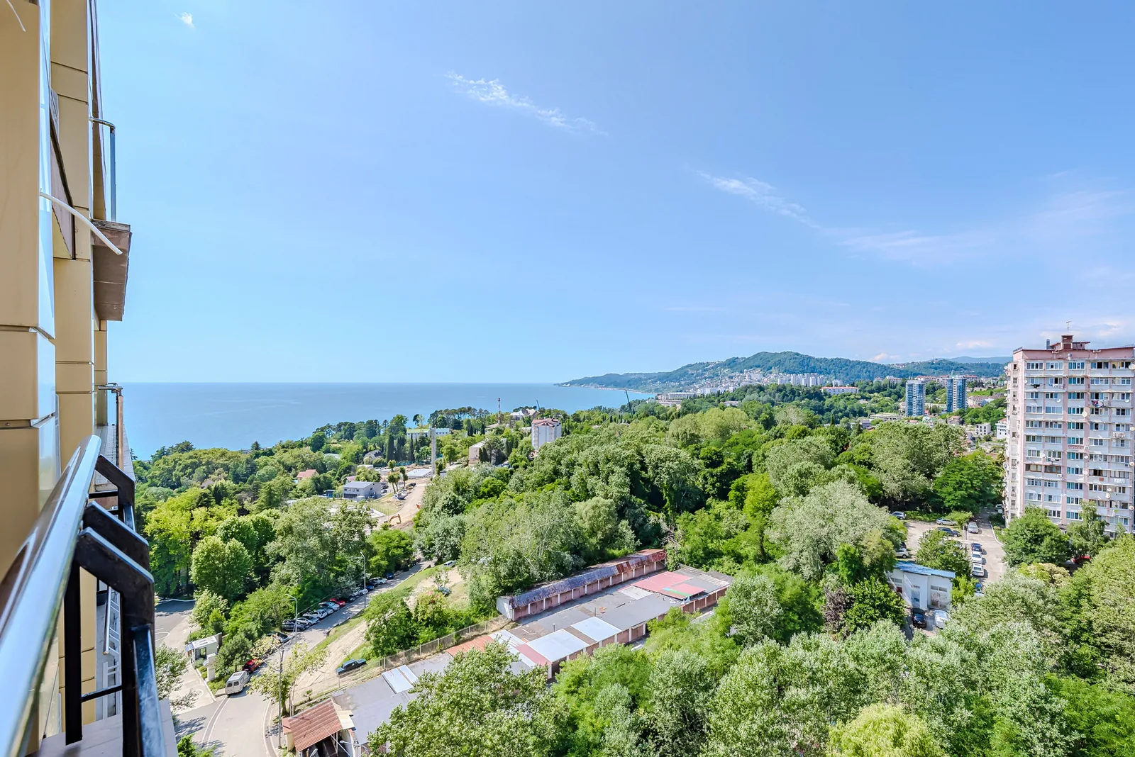 Апартаменты 67 м², 3-комн., Беларусь, Сочи – фото 14