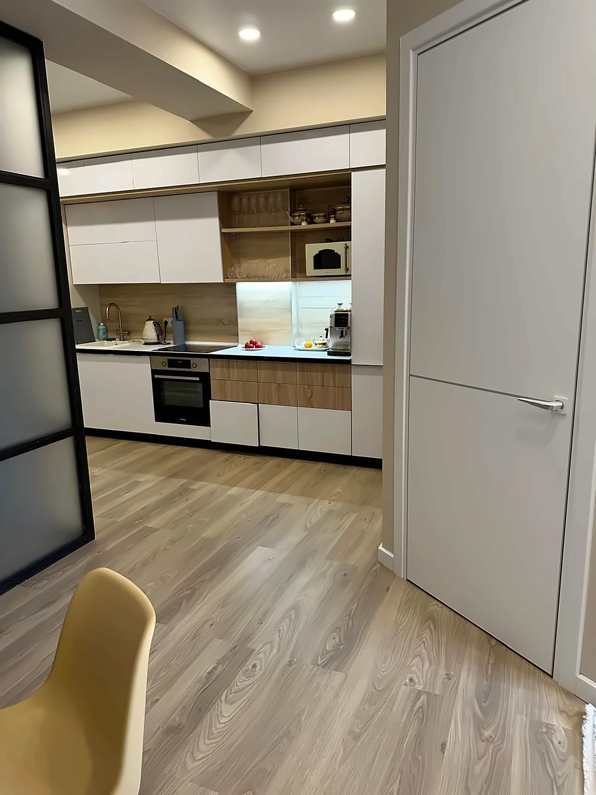 Апартаменты 69 м², 3-комн., Беларусь, Сочи – фото 5