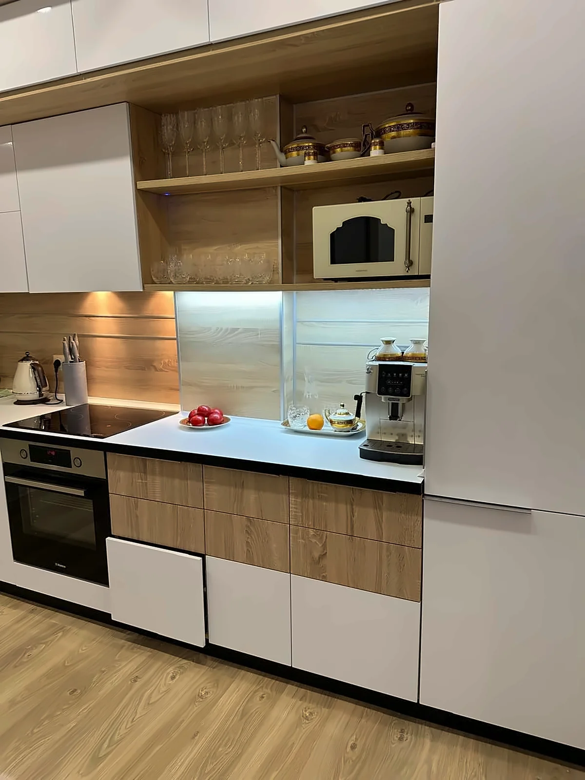 Апартаменты 69 м², 3-комн., Беларусь, Сочи – фото 7
