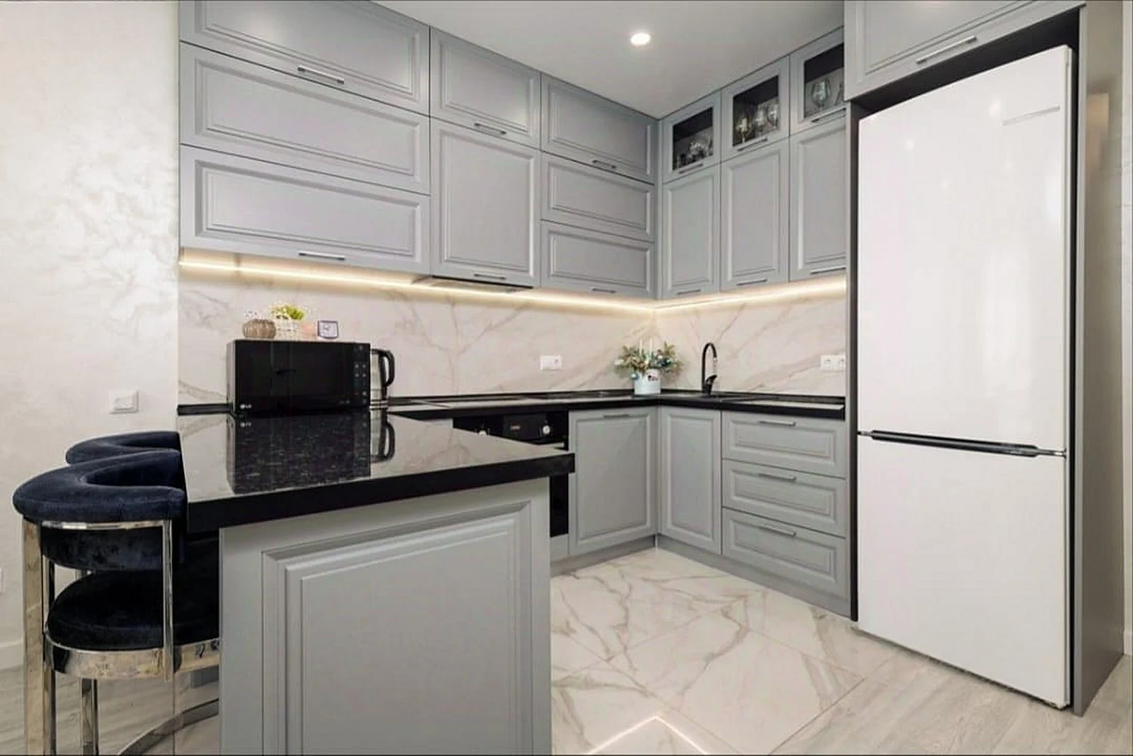 Квартира 60 м², 2-комн., Белый дворец, Сочи – фото 8