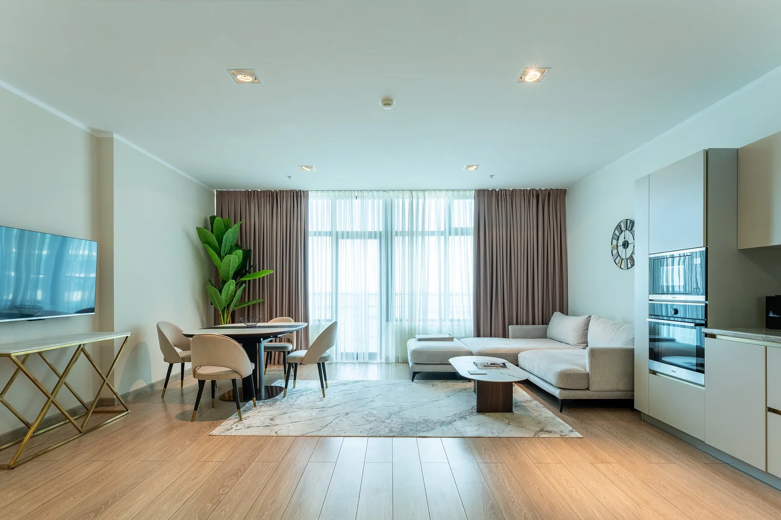 Апартаменты 108 м², 3-комн., Бревис, Сочи