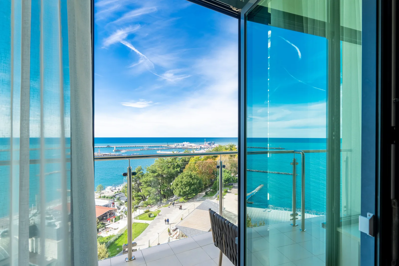 Апартаменты 108 м², 3-комн., Бревис, Сочи – фото 2