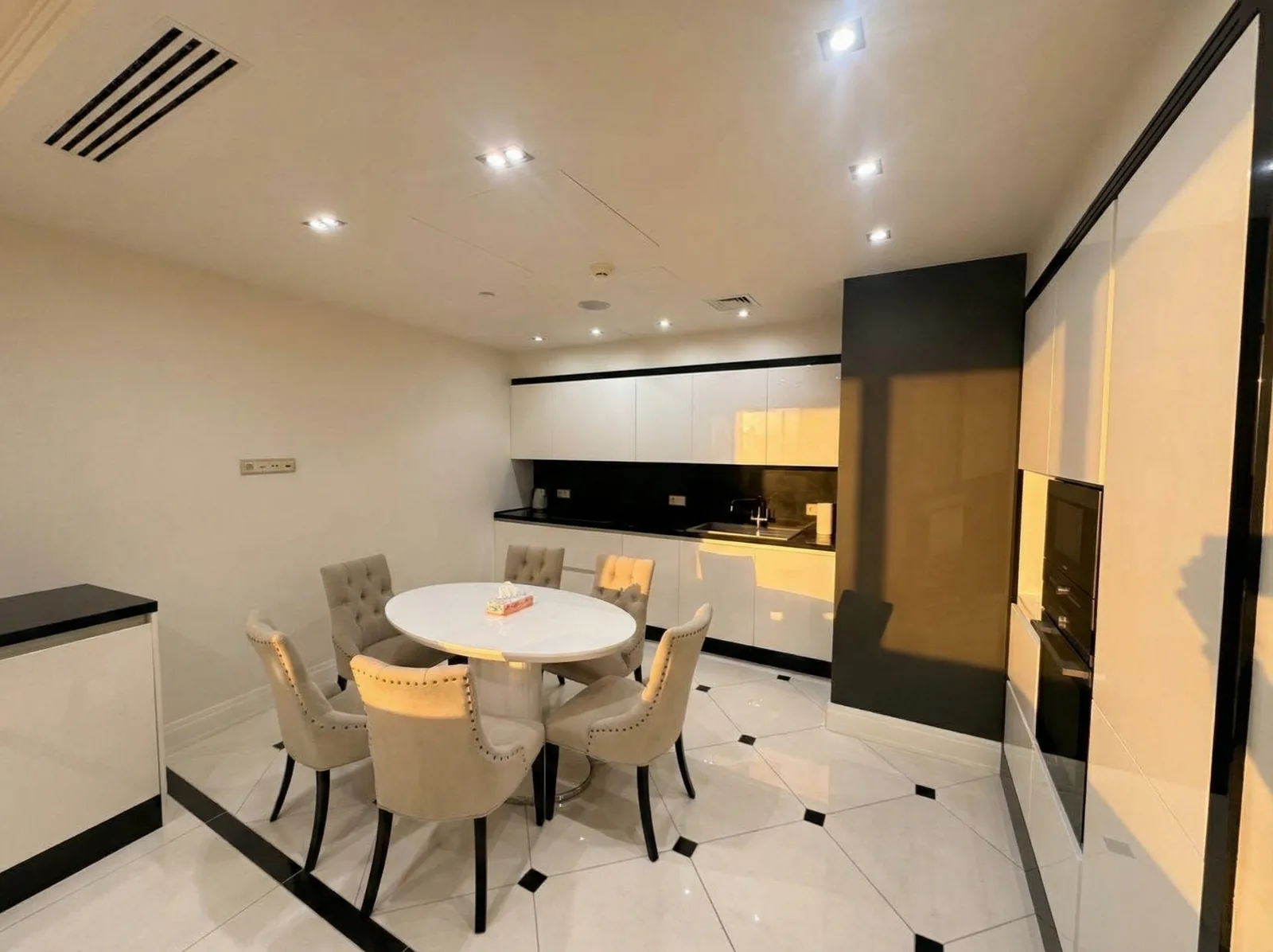 Апартаменты 130 м², 3-комн., Гранд Карат Хаят, Сочи – фото 9