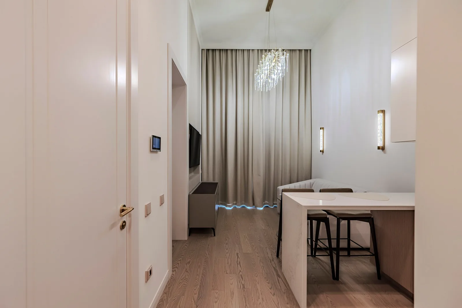 Апартаменты 48 м², 2-комн., Grand Royal, Сочи – фото 2