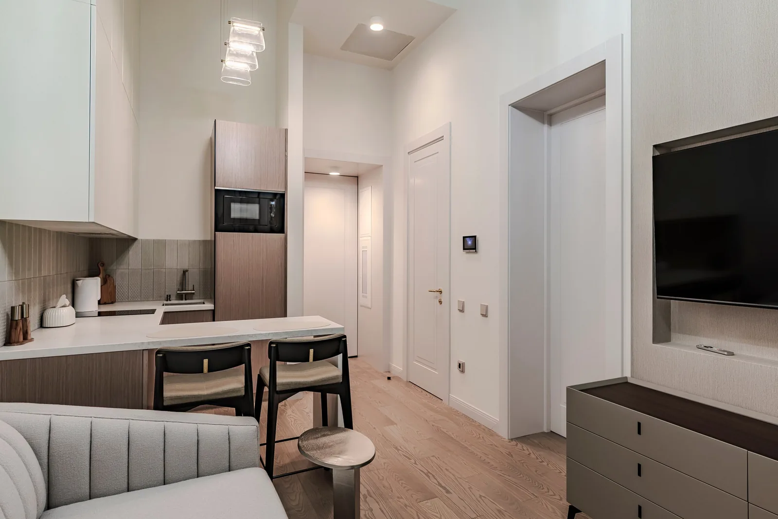 Апартаменты 48 м², 2-комн., Grand Royal, Сочи – фото 9