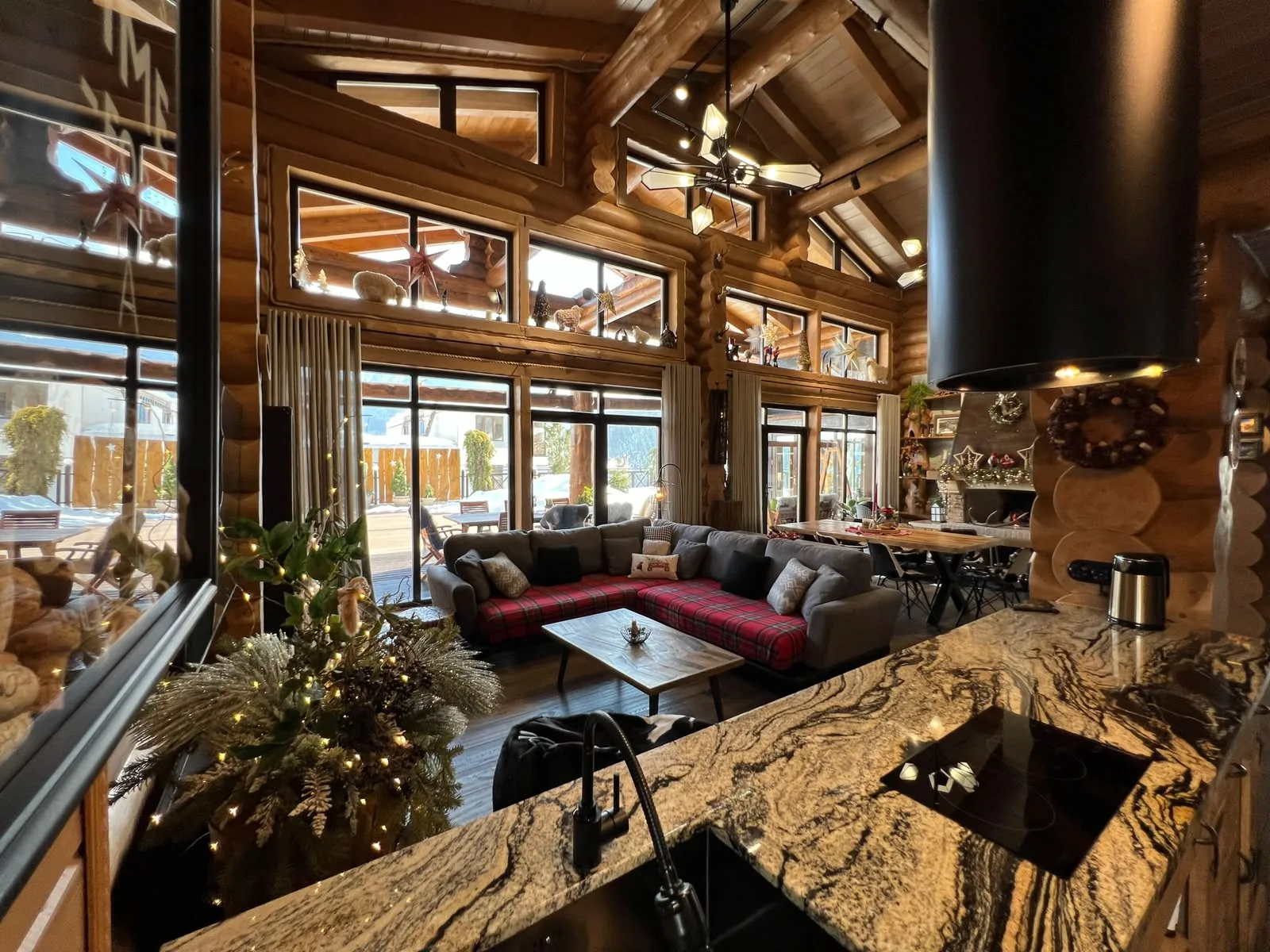 Дом 520 м², участок 7,5 сотки, Красная Поляна, Сочи – фото 2