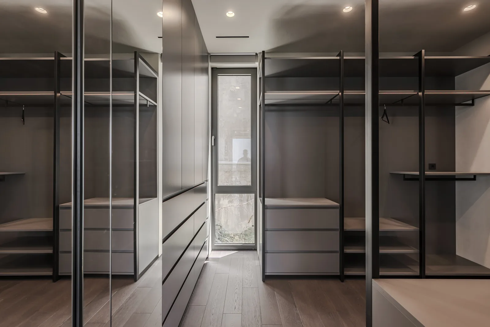 Дом 350 м², участок 8 соток, Хоста Хиллс, Сочи – фото 31