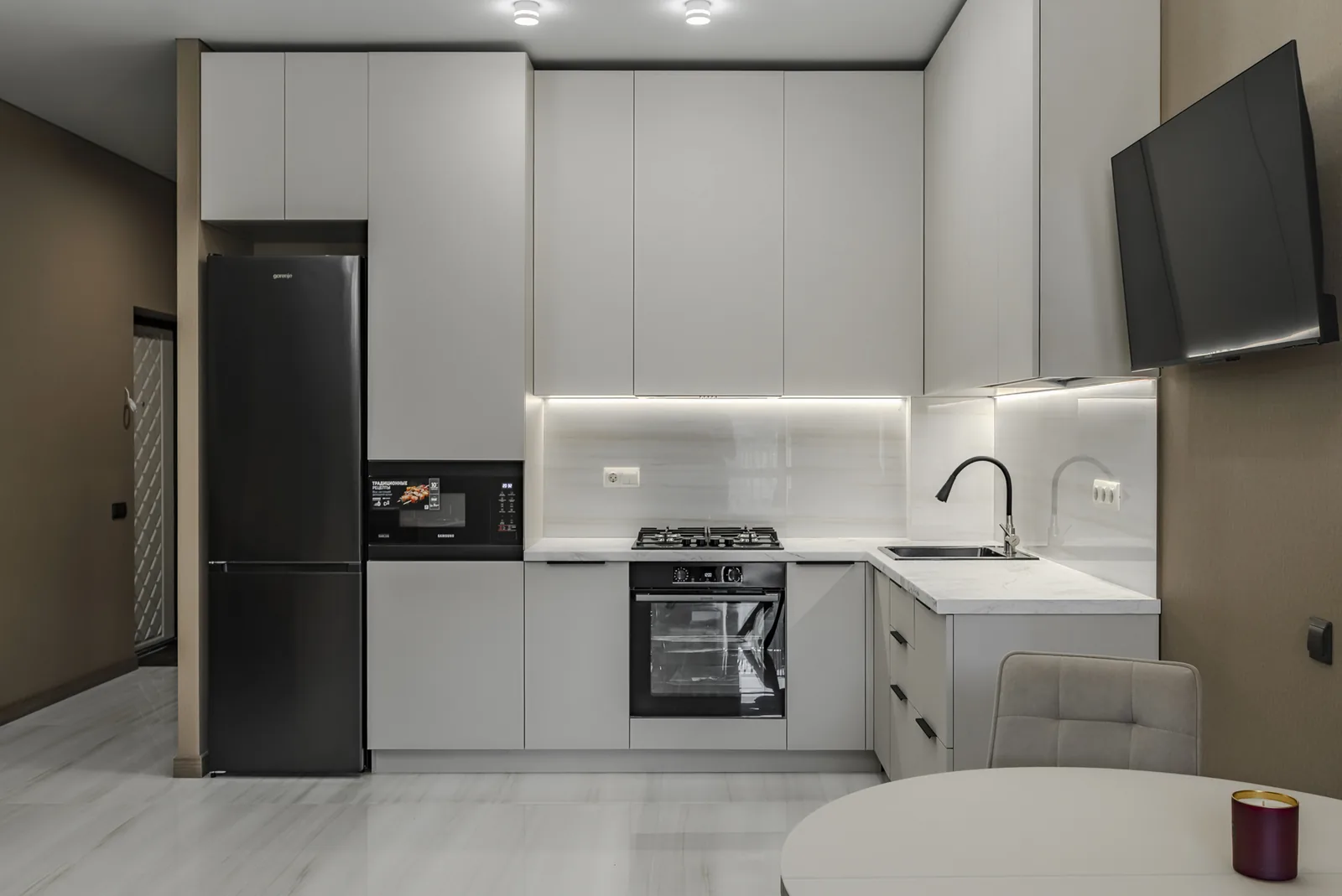 Квартира 42 м², 2-комн., Хоста Ривер Парк, Сочи – фото 3