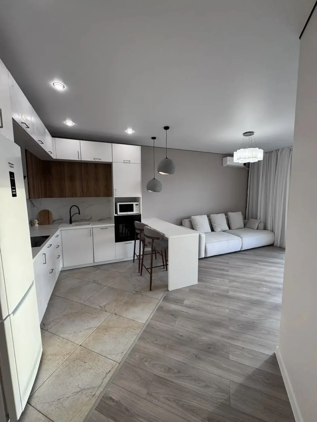 Квартира 70 м², 2-комн., Идеал Хаус, Сочи – фото 7