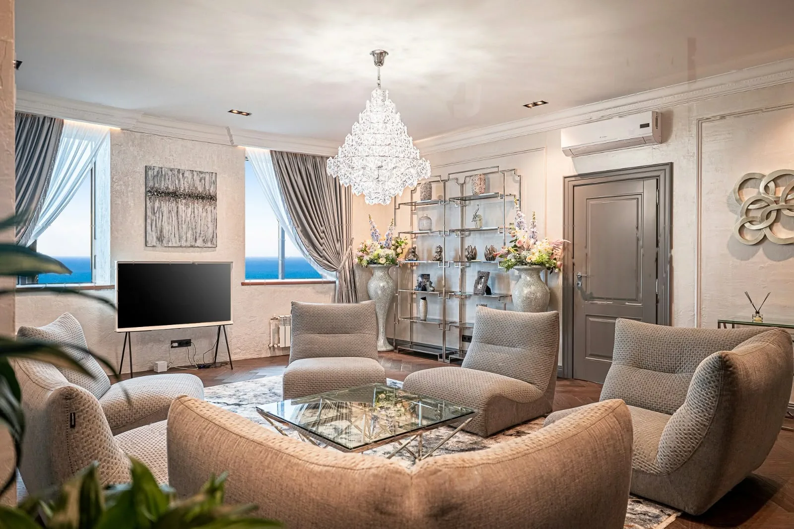 Квартира 300 м², 4+ комн., Королевский парк, Сочи