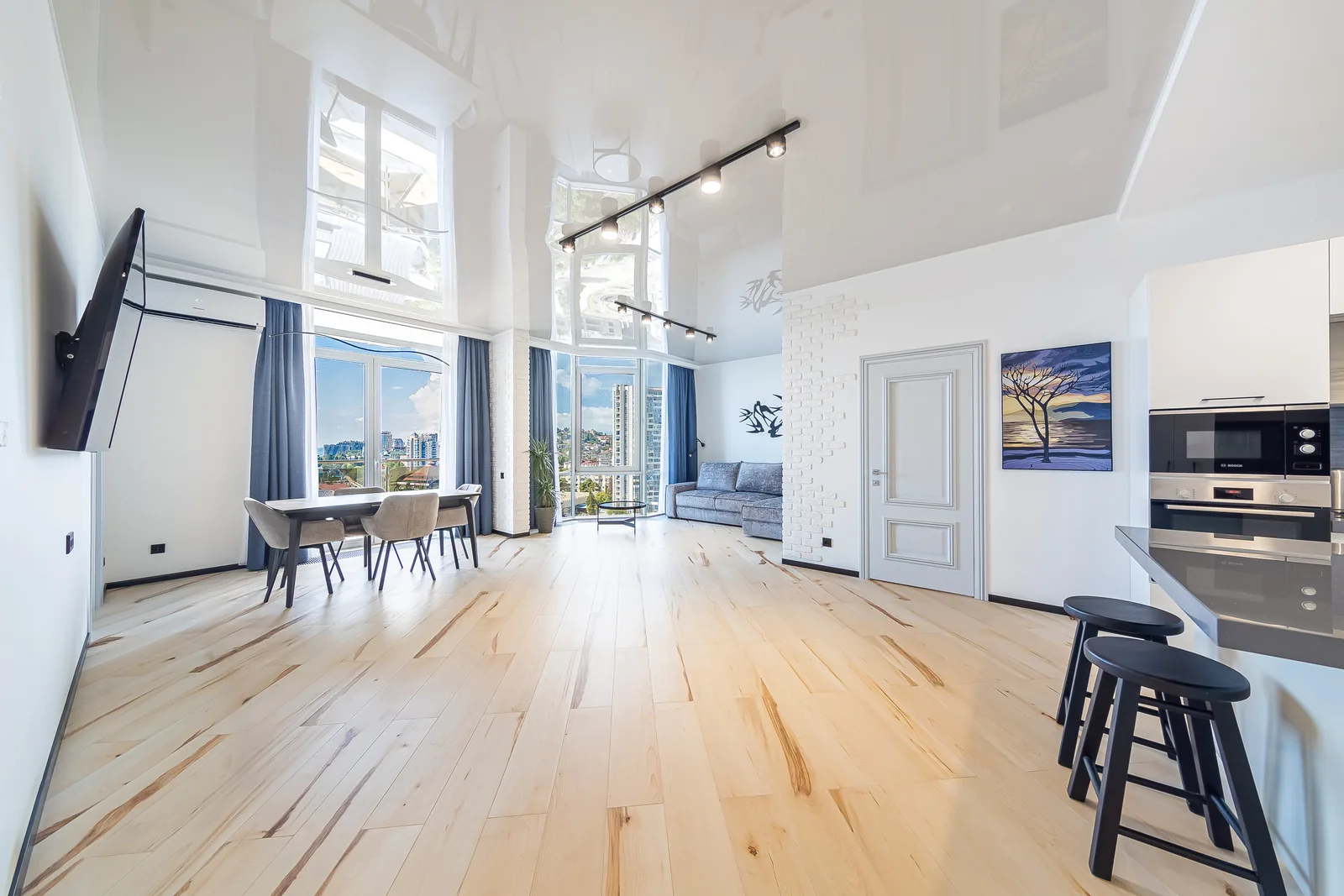 Квартира 100 м², 3-комн., микрорайон Светлана, Сочи – фото 2