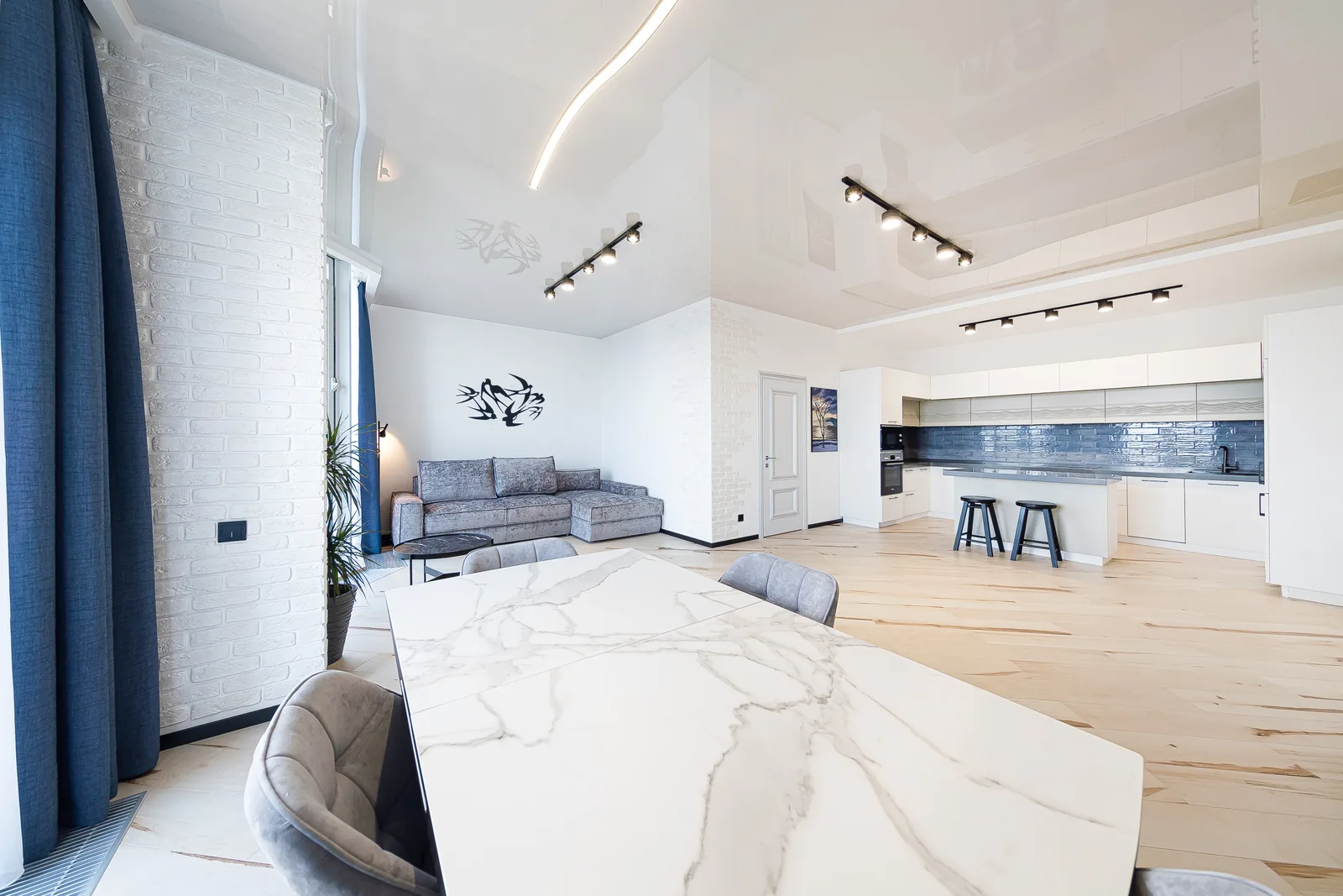 Квартира 100 м², 3-комн., микрорайон Светлана, Сочи – фото 3