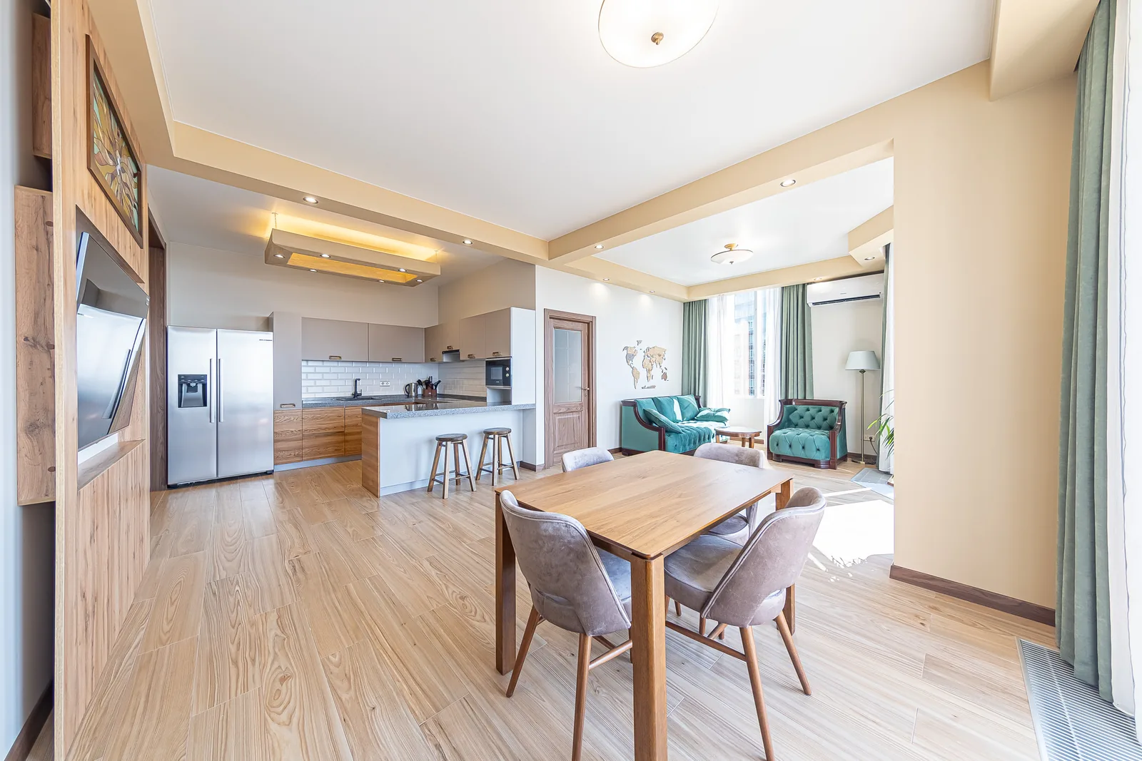 Квартира 100 м², 3-комн., микрорайон Светлана, Сочи – фото 3