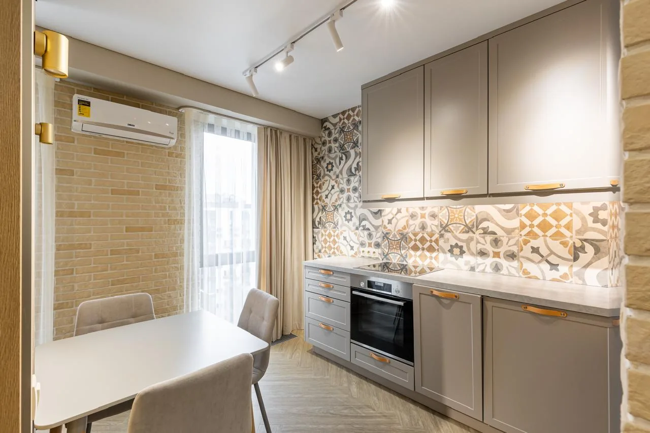 Апартаменты 30 м², Моравия, Сочи