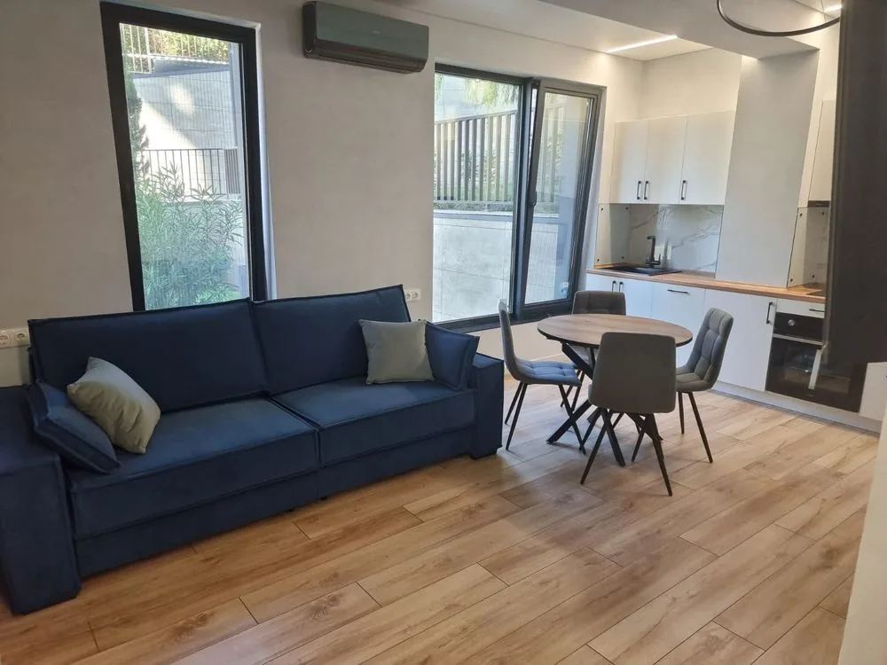 Апартаменты 40 м², 1-комн., Моравия, Сочи