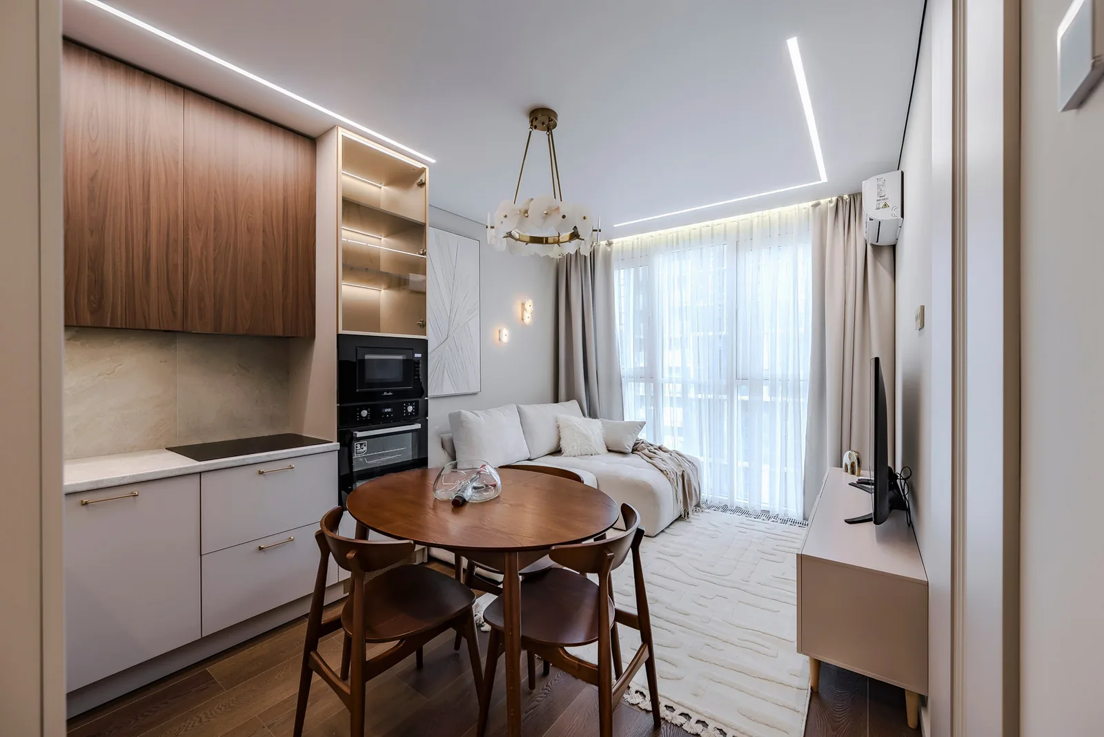 Квартира 38 м², 2-комн., Сочи Парк, Сочи