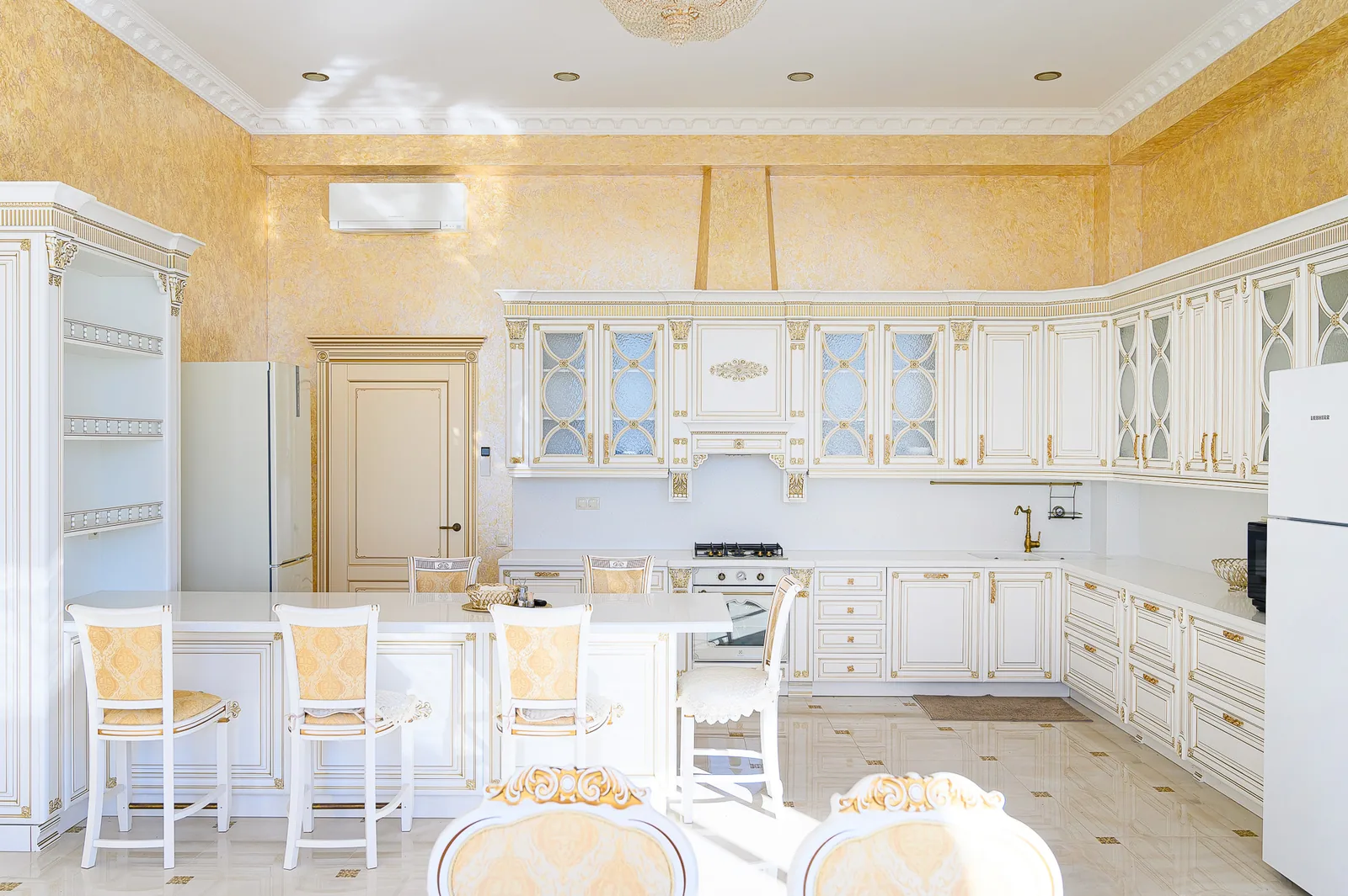 Дом 1500 м², участок 33 сотки, Хостинский район, Сочи – фото 11