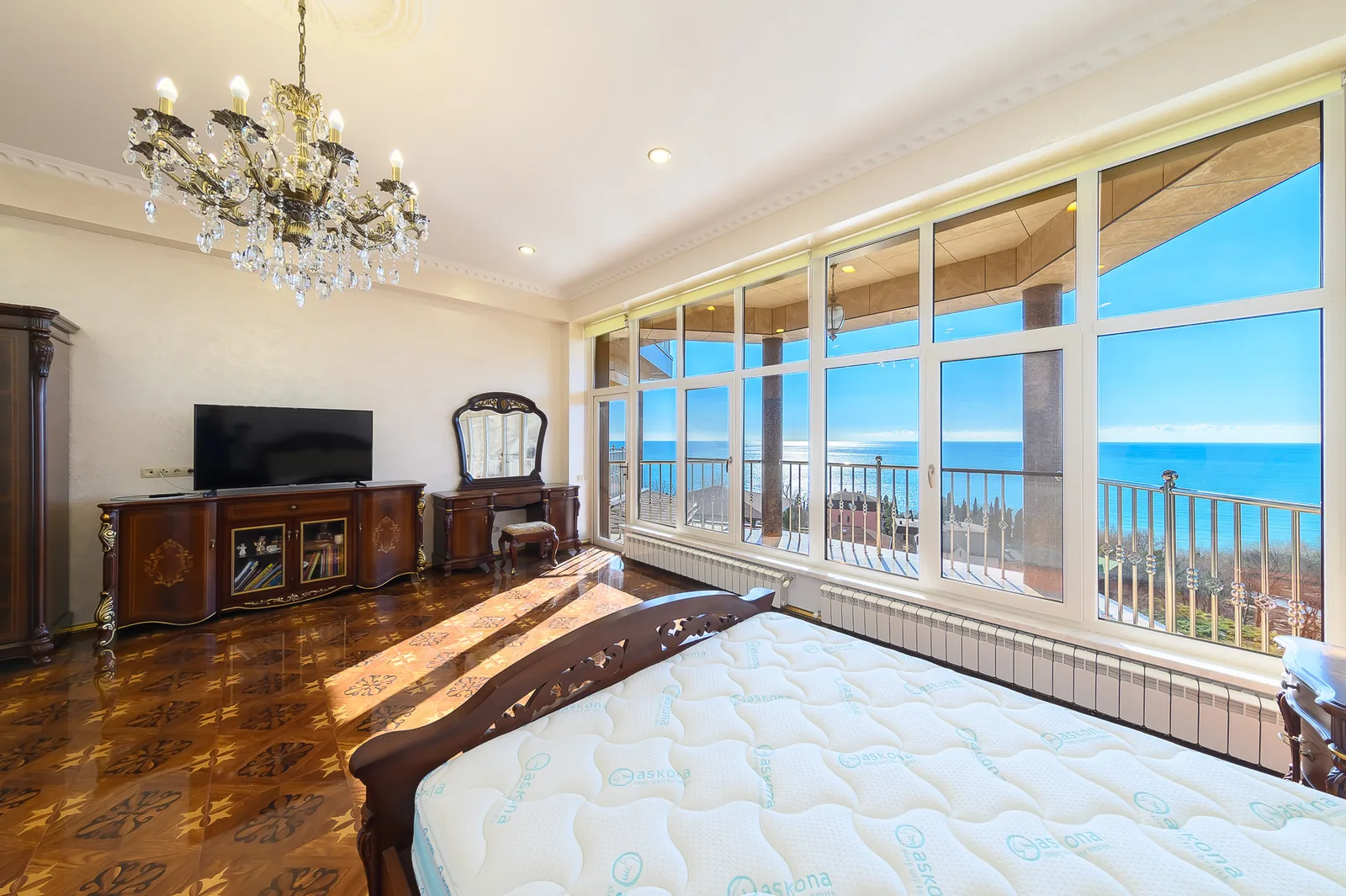 Дом 1500 м², участок 33 сотки, Хостинский район, Сочи – фото 15