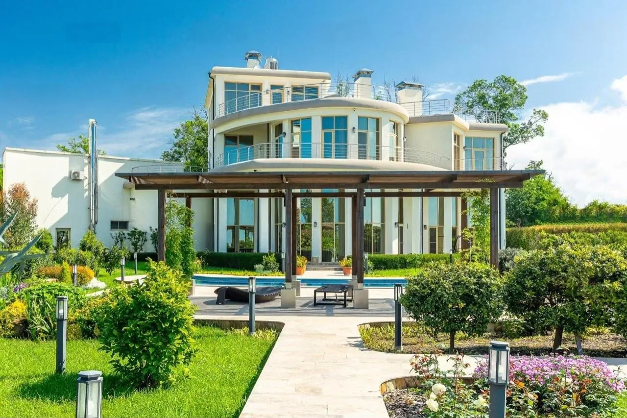 Дом 1200 м², участок 17 соток, Лазурный берег, Сочи – фото 2